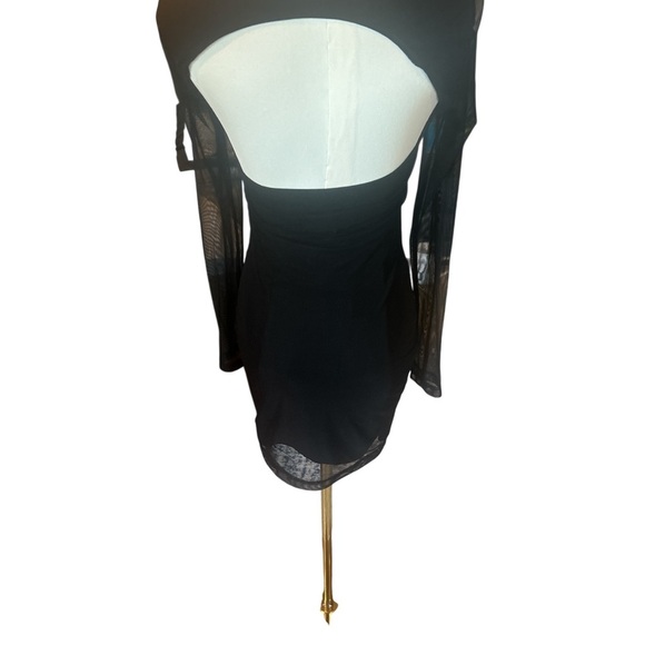 Princess Polly Black Mesh Sleeve Mini Dress Women’s Sz 4 Square Neck Open Back - Picture 3 of 5